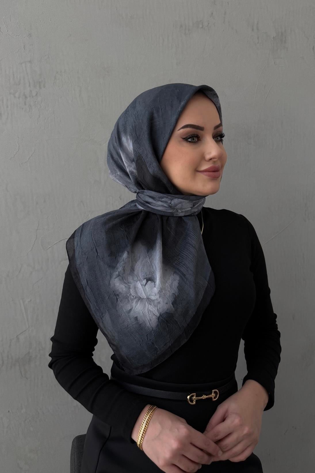 Siyah Narin Modal İpek Eşarp 