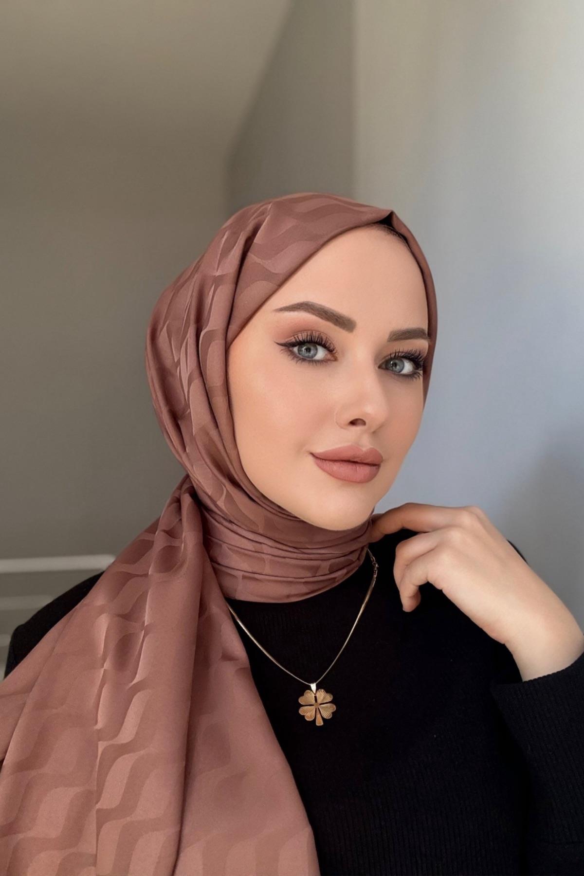 Tatlı Kahve Desenli İpeksi Jakar Şal 