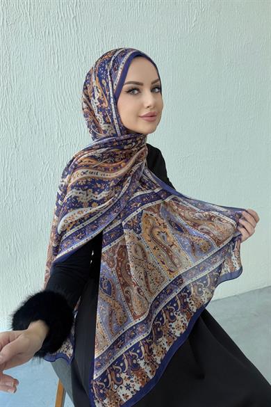 Bergüzar Authentic Indian Silk Shawl