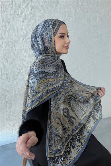 Gray Bergüzar Authentic Indian Silk Shawl