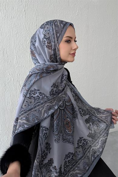 Gray Hüma Authentic Indian Silk Shawl