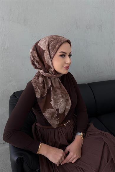 Kahverengi Efnan Pamuk Eşarp
