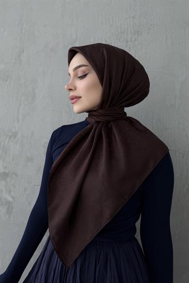 Koyu Kahverengi Çiçek Jakar Eşarp 