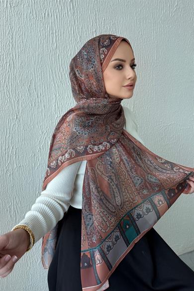 Cinnamon & Cinnamon Etro Authentic Indian Silk Shawl