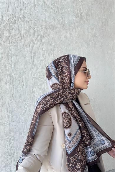 Versac Desen Vual İpek Şal Kahverengi