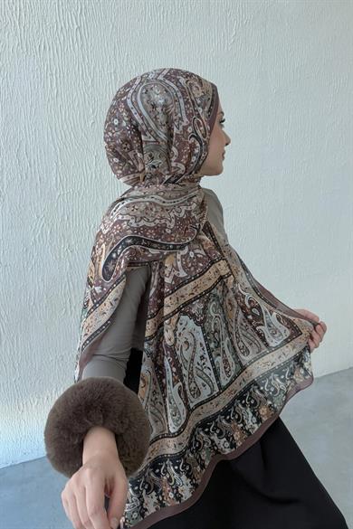 Mink Bergüzar Authentic Indian Silk Shawl