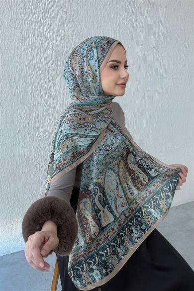 Green Bergüzar Authentic Indian Silk Shawl