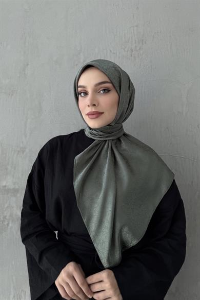 Yeşil Çiçek Jakar Eşarp 