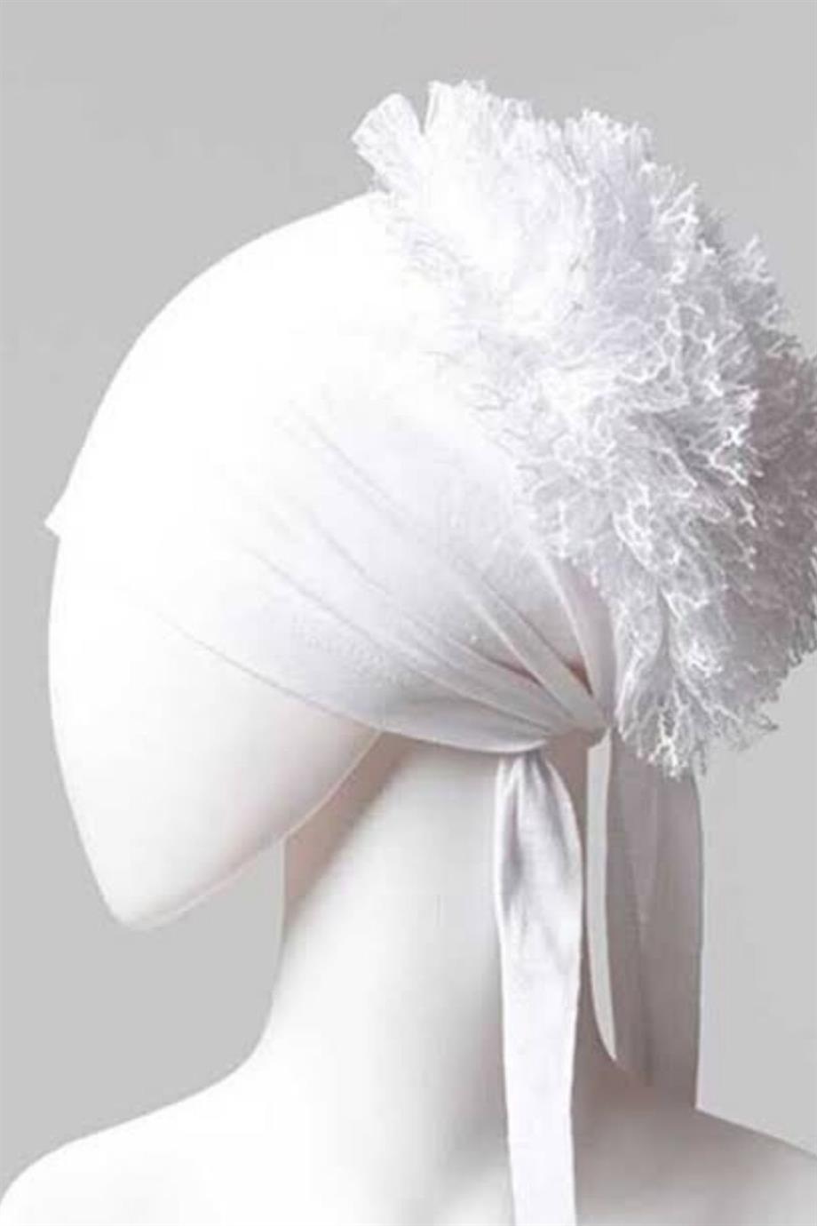 White Bonnet