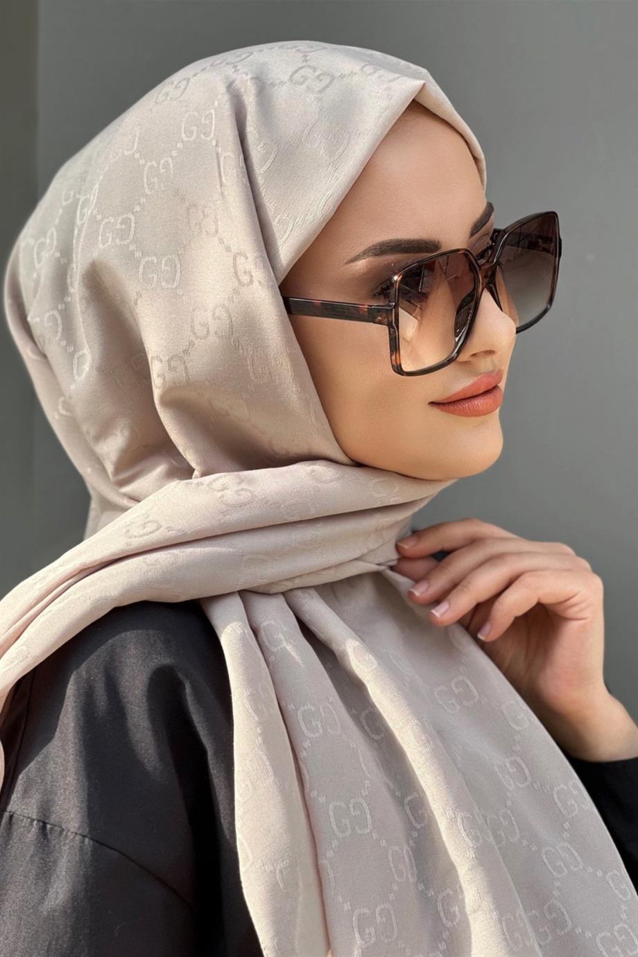 G pattern light mink