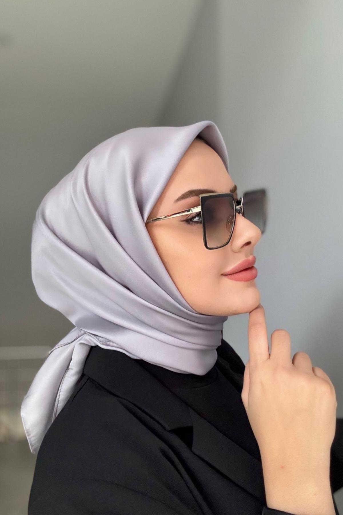 Silky jacquard scarf silver gray