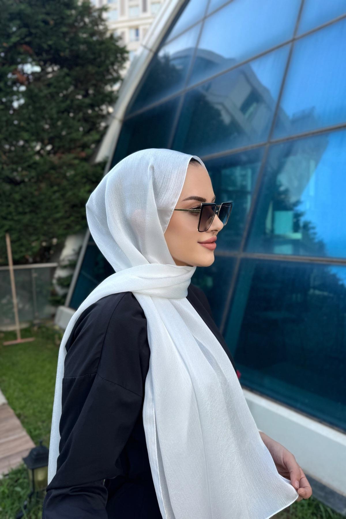 Janjan Shawl Off White