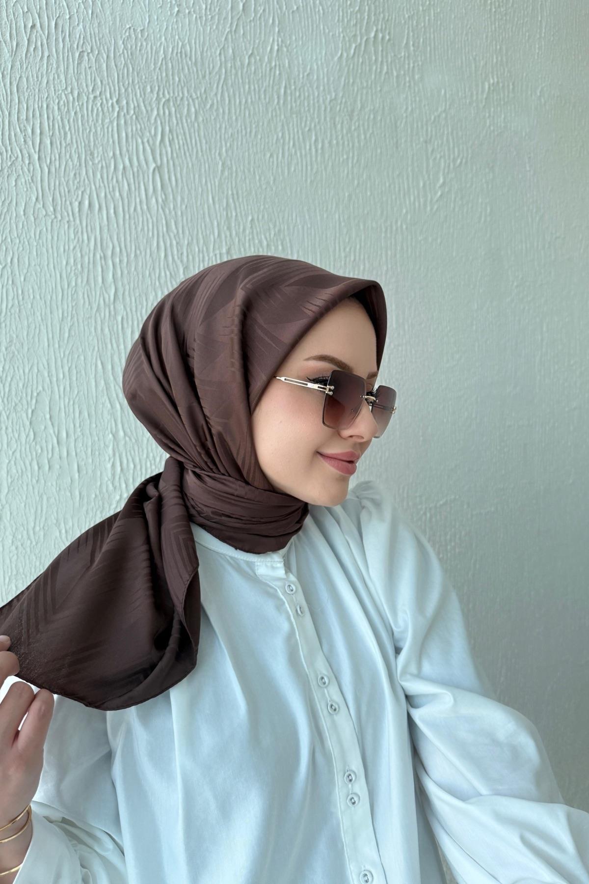 Kahverengi Noya İpeksi Jakar Eşarp