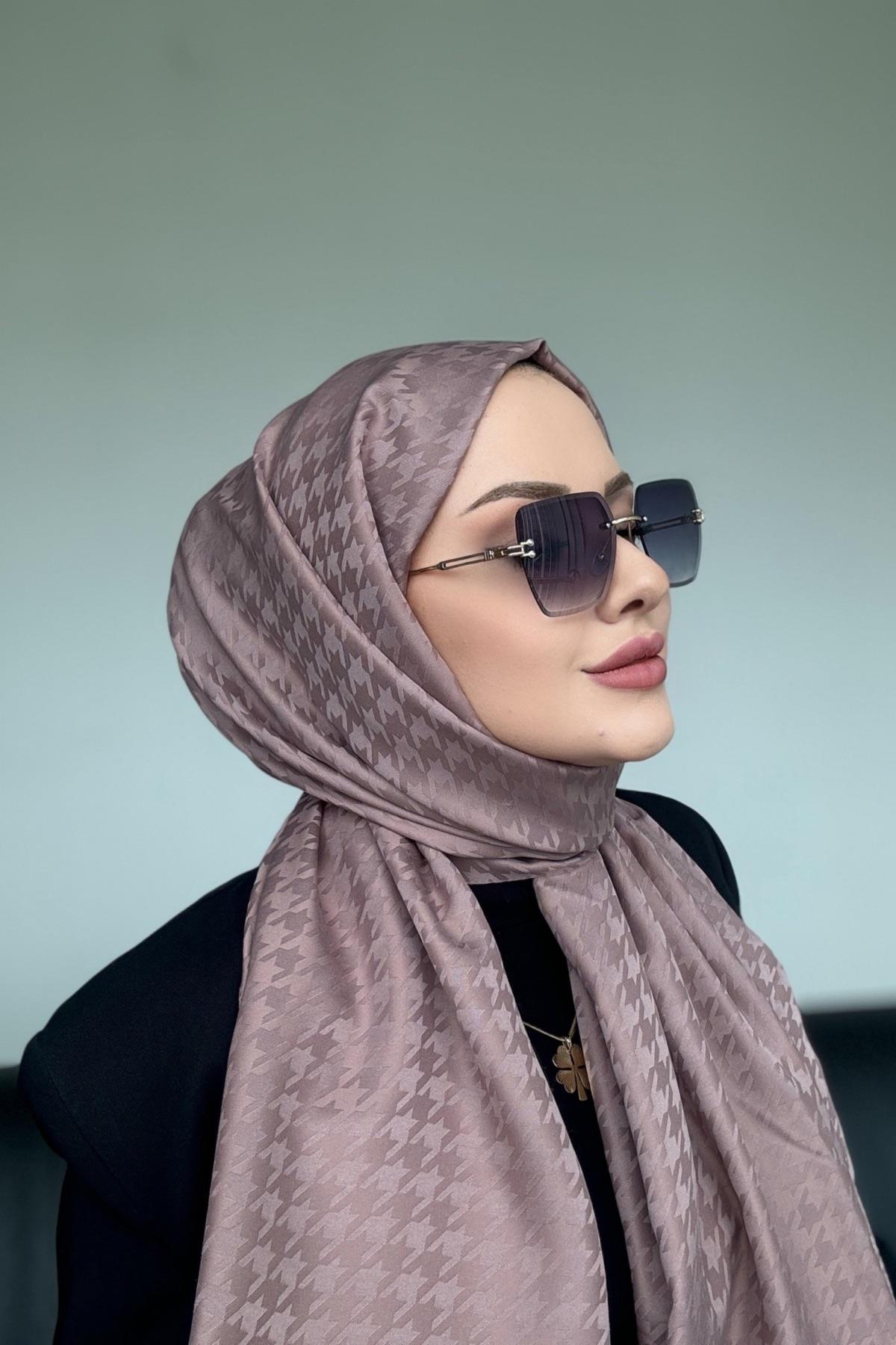 Minimal Kazayağı İpeksi Jakar Şal Vizon