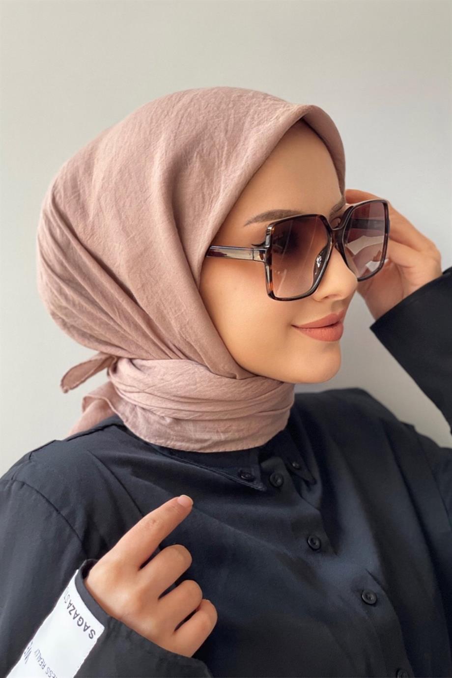 Organik esarp sutlu kahve