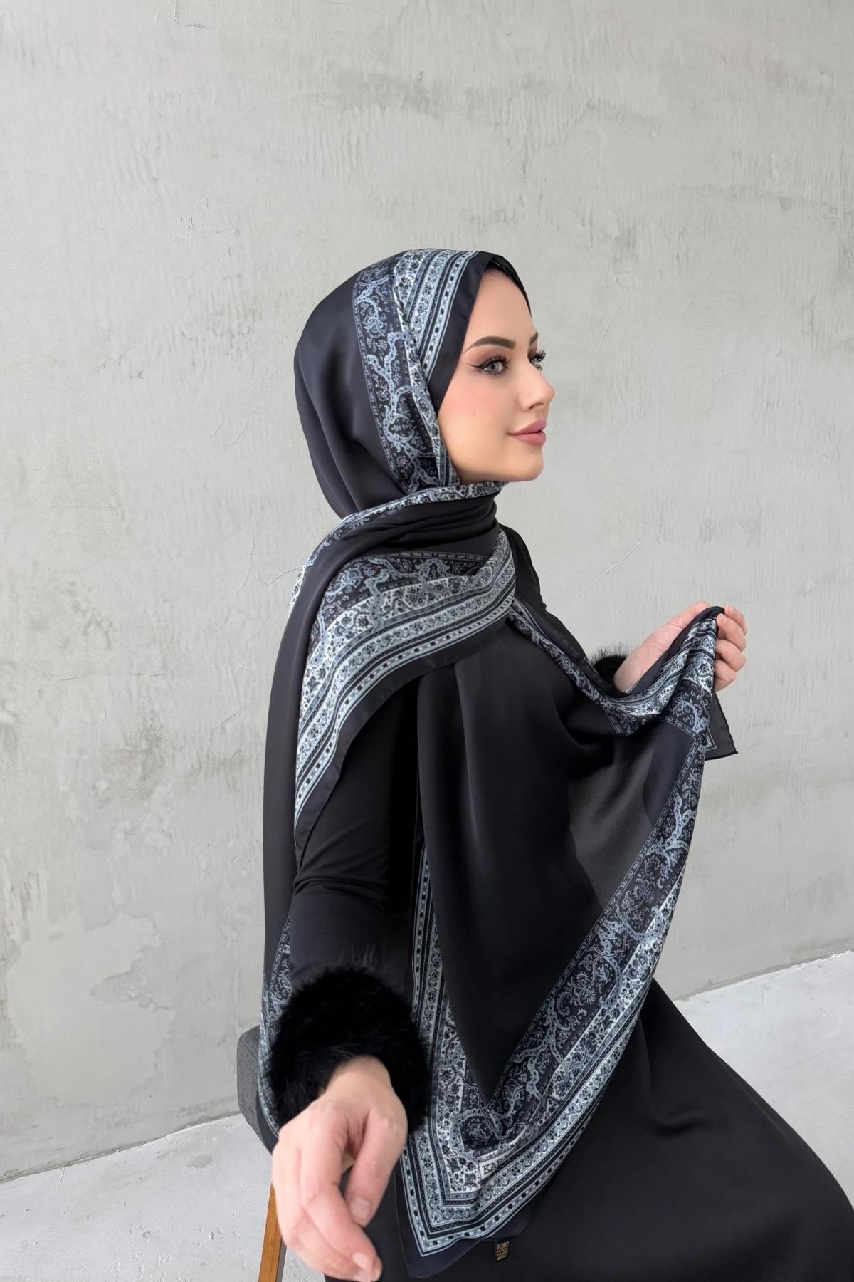 Siyah Bohem Kumlu İpek Şal 