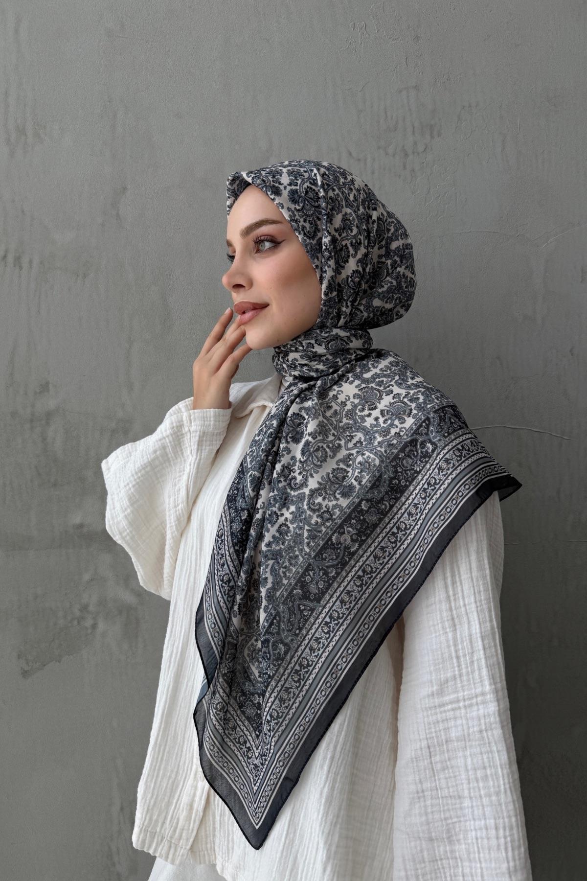 Siyah Mahi Bohem Modal İpek Şaleşarp