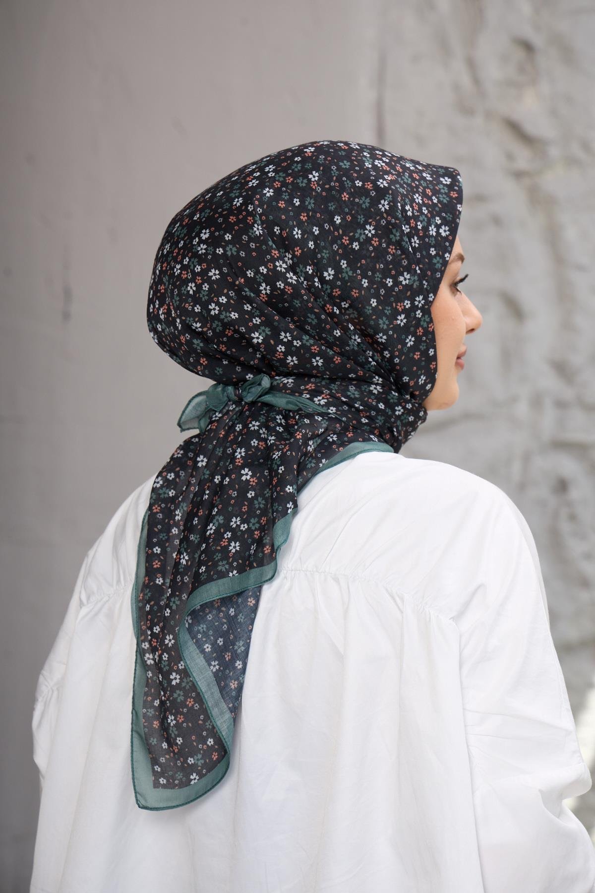 Siyah Yeşil Çicek Dijital Soft Eşarp 