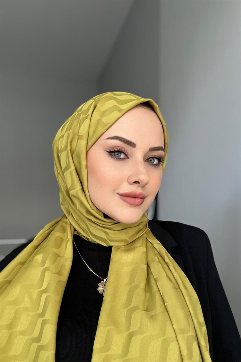 Yağ Yeşili Desenli İpeksi Jakar Şal 