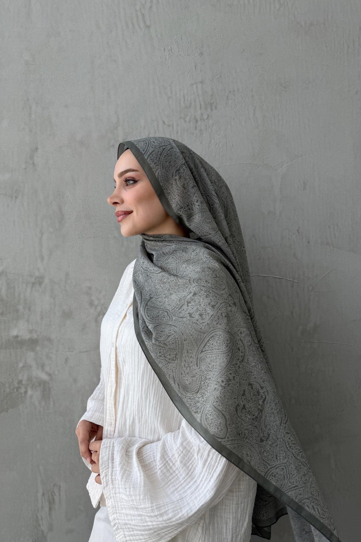 Yeşil Harmoni Modal İpek Şal