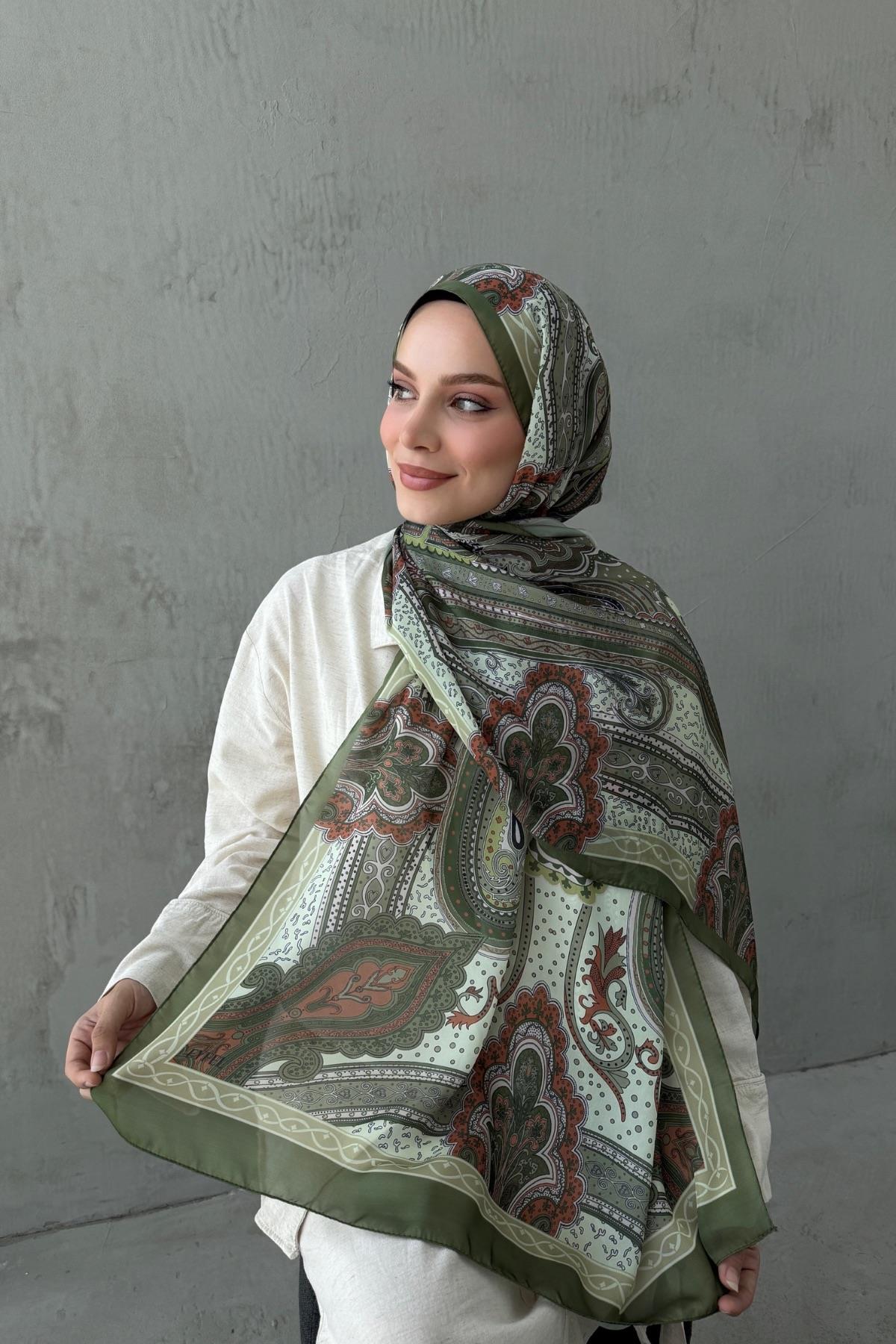 Yeşil Mahra Otantik Hint İpeği Şal