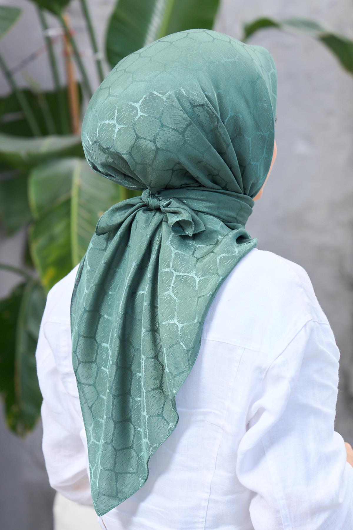 Green Stone Pattern Silky Jacquard Scarf