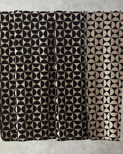 ОДЕАЛО Единичен Памучен 150x200 cm Черен