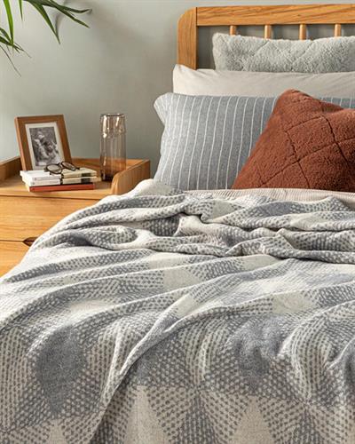 Одеало, Двоен Размер, Diamond Check , Pv Плюш, 180 X 220 Cm, Сиво