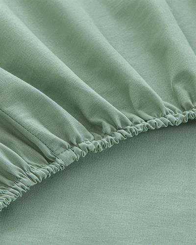 Plain Cottony King Size Fitted Sheet 180x200 cm Dark Green.
