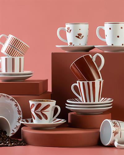 Angle Porcelain 4 Parça 2 Kişilik Coffee Cup Set 80 ml Claret Red