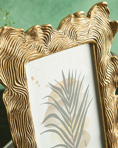 Arıan Рамка Полирезин 13x18 см Златен