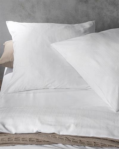 Aurora Спално Бельо Компле Super King Plus, Silky Touch, Бяло, 260X220 Cm + 80X8