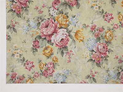 Autumn Roses ИЗСТРИВАЛКА Отпечатано 45x70 cm Pink-Yellow