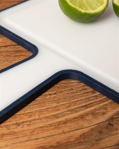 Basic Plastic With Handle Cutting Board 40 cm Dark Blue