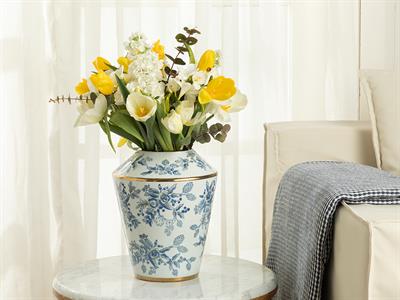 Big Roses Ваза Порцелан, Синьо-Бяло-Злато, 23 X 23 X 28,5 Cm