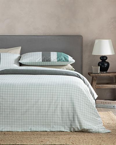 Bold Line Комплект Спално Бель Двоен Размер, Лесно За Гладене, Зелено, 200 X 220 Cm