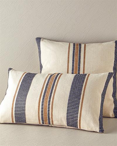 Bovaria Cover Throw Pillows 35x55 cm Ecru