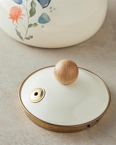 Enamel Tea Pot 2 Litre Cream