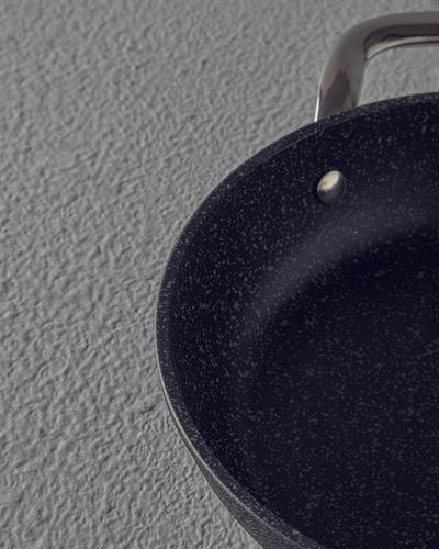 Charm Тиган С Две Дръжки Алуминий 20 см Черен