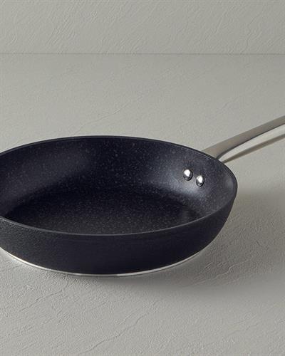 Charm Тиган Алуминий 26 см Черен