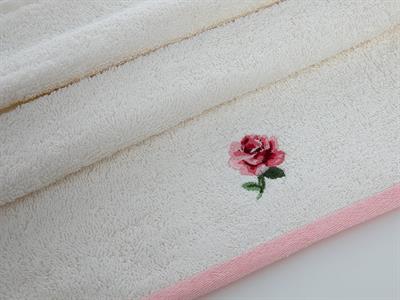 Chic Rose ХАВЛИИ ЗА РЪЦЕ Бродирани 30x45 cm Cream.