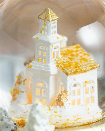 Christmas House Снежно Кълбо С Лед, Златисто, 9 X 9 X 11 Cm