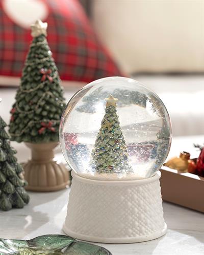 Christmas Tree Снежно Кълбо С Лед, Бяло-Зелено, 10 X 10 X 14 Cm