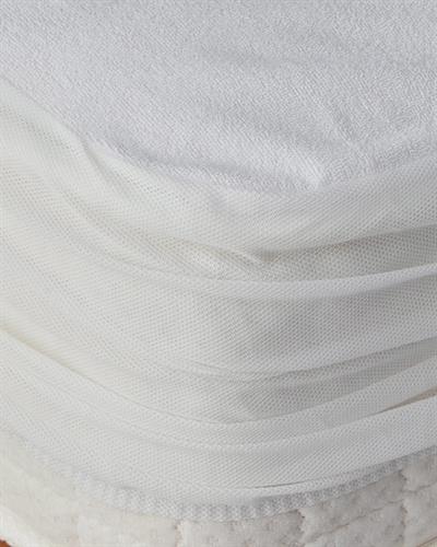 Comfort Протектор За Матрак Кралски размер Памучен 180x200 + 30 см Бял