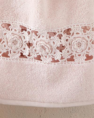 Crochet Rose Кърпа За Лице С крошет 50x80 см Светлорозов..