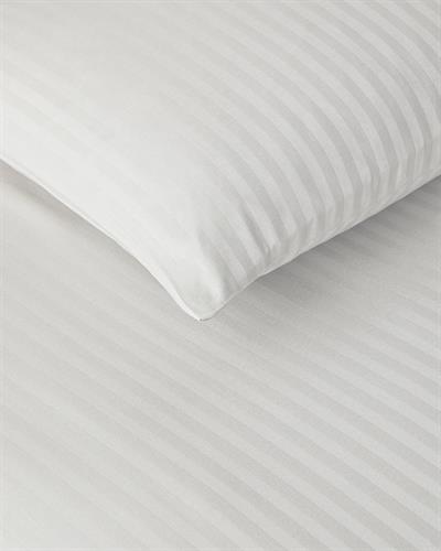 Crystal Спално Бельо Компле Двоен Размер, Копринен Кепър, Бяло, 200 X 220 Cm