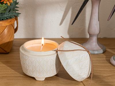 Curl Scented Candle 185 G Ecru