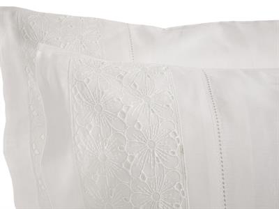 Daisies СПАЛНО БЕЛЬО КОМПЛЕ Двоен Памучен Сатен 200x220 cm White