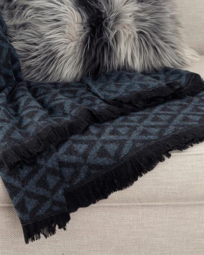 Dark Mono Шал За Диван Акрил 130x170 см Черен - Морскосин