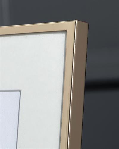 Dorothy Рамка 18x18 см Златен